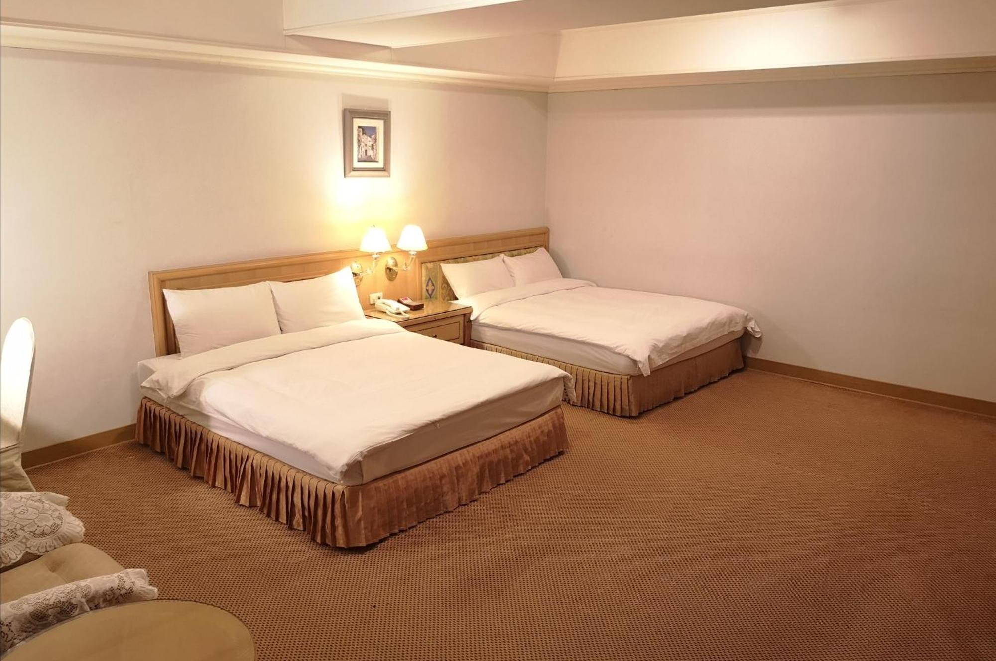 Kingdom Hotel Hsinchu Quarto foto